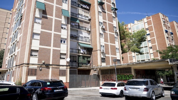 Apuñalado varias veces en el glúteo un joven de 18 años en Villaverde