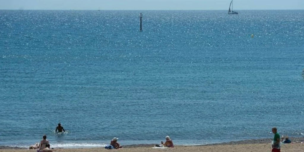 Localizado el cadáver de un hombre de 60 años  en la playa de Barcelona