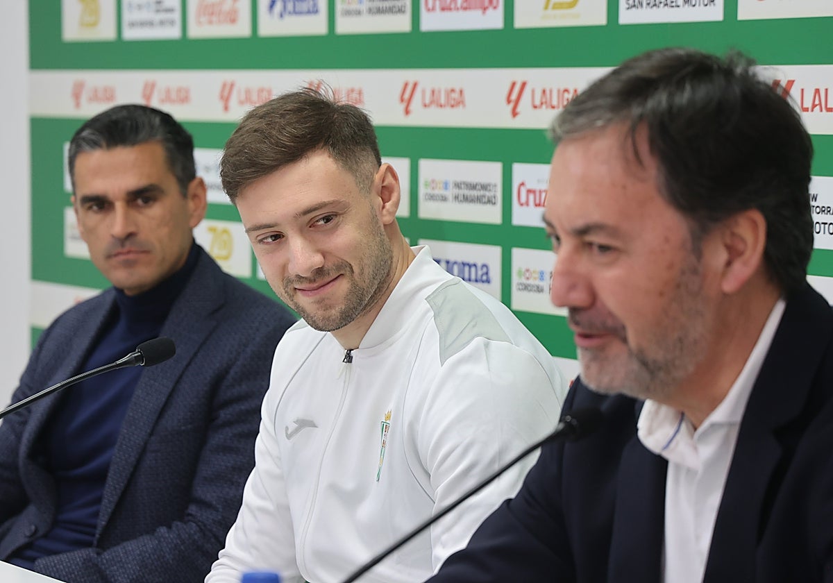 Juanito y Monterrubio en la presentación de Gabriele Corbo