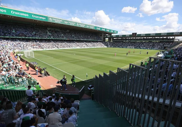 Horario y dónde ver por televisión el Córdoba CF - Huesca