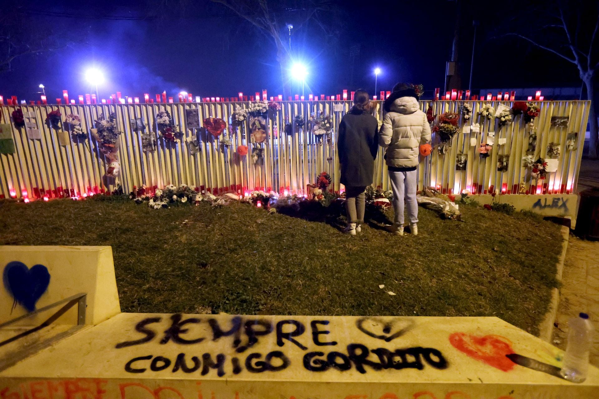 En imágenes, el emotivo recuerdo al joven asesinado en El Arenal