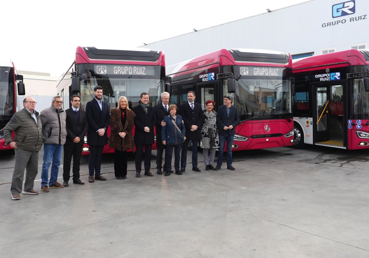 Presentación de la nueva flota de autobuses urbanos de Toledo