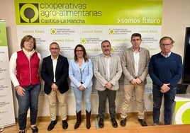 Cooperativas Agro-alimentarias presenta su hoja de ruta para  fijar población en el medio rural