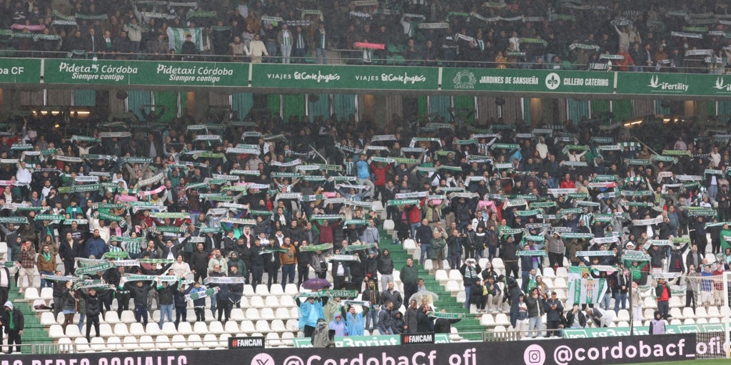 El Córdoba CF se enfrenta a una sanción de 15.000 euros por los cánticos violentos en El Arcángel