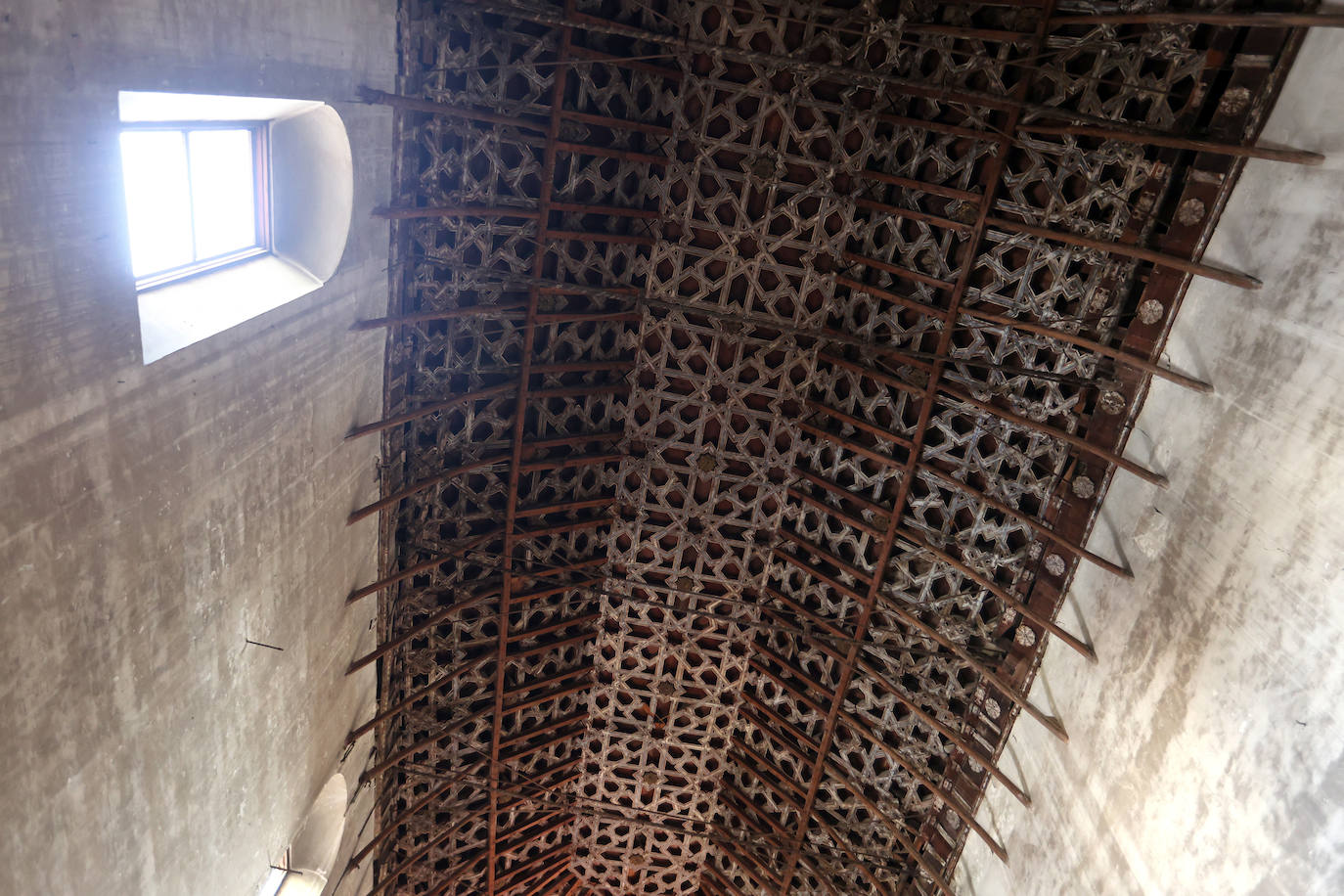 Comienza la restauración del convento de Regina de Córdoba, en imágenes