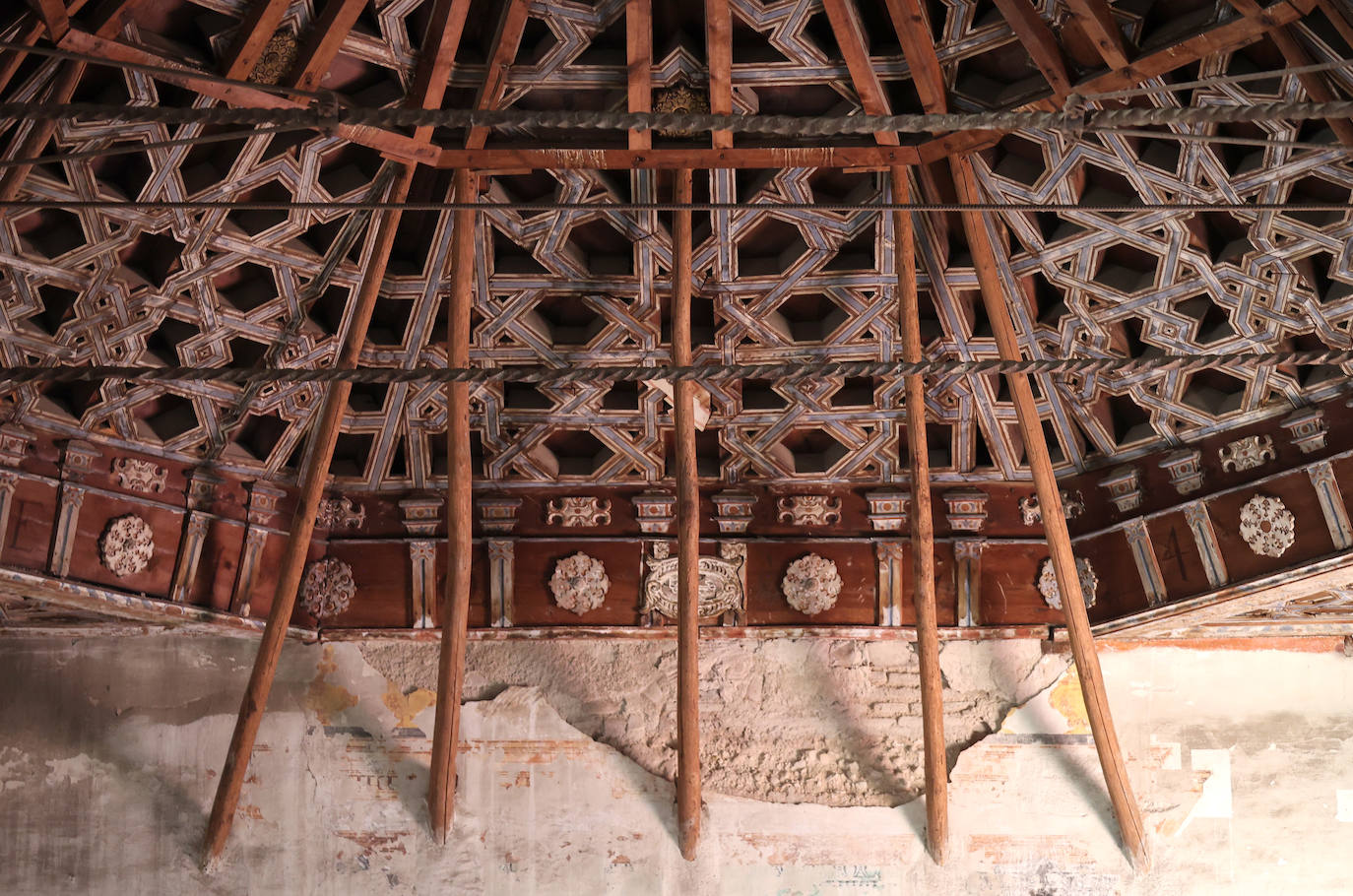 Comienza la restauración del convento de Regina de Córdoba, en imágenes