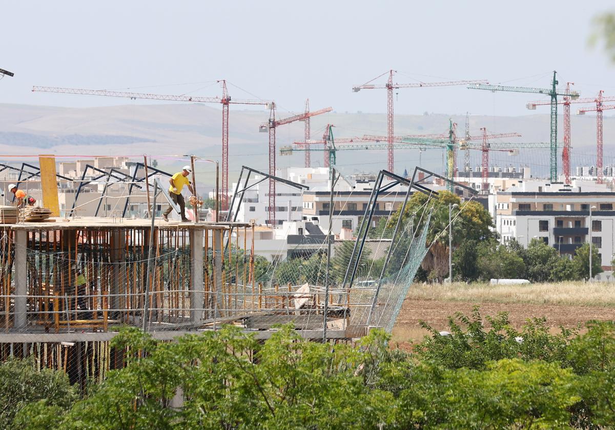 Bloque de viviendas en construcción en Córdoba