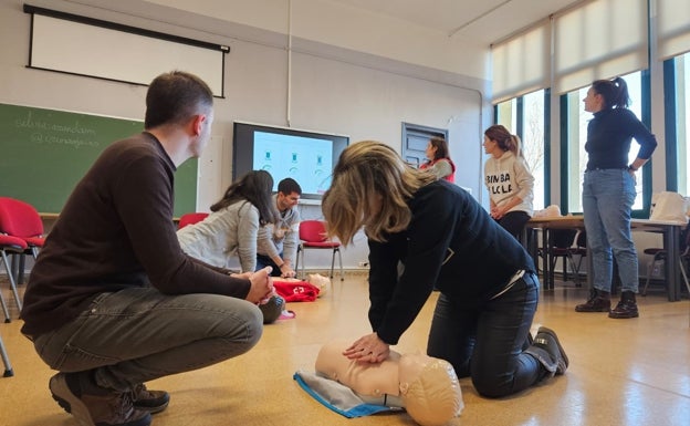 Formación en Primeros Auxilios en el CFIE de Miranda de Ebro (Burgos)