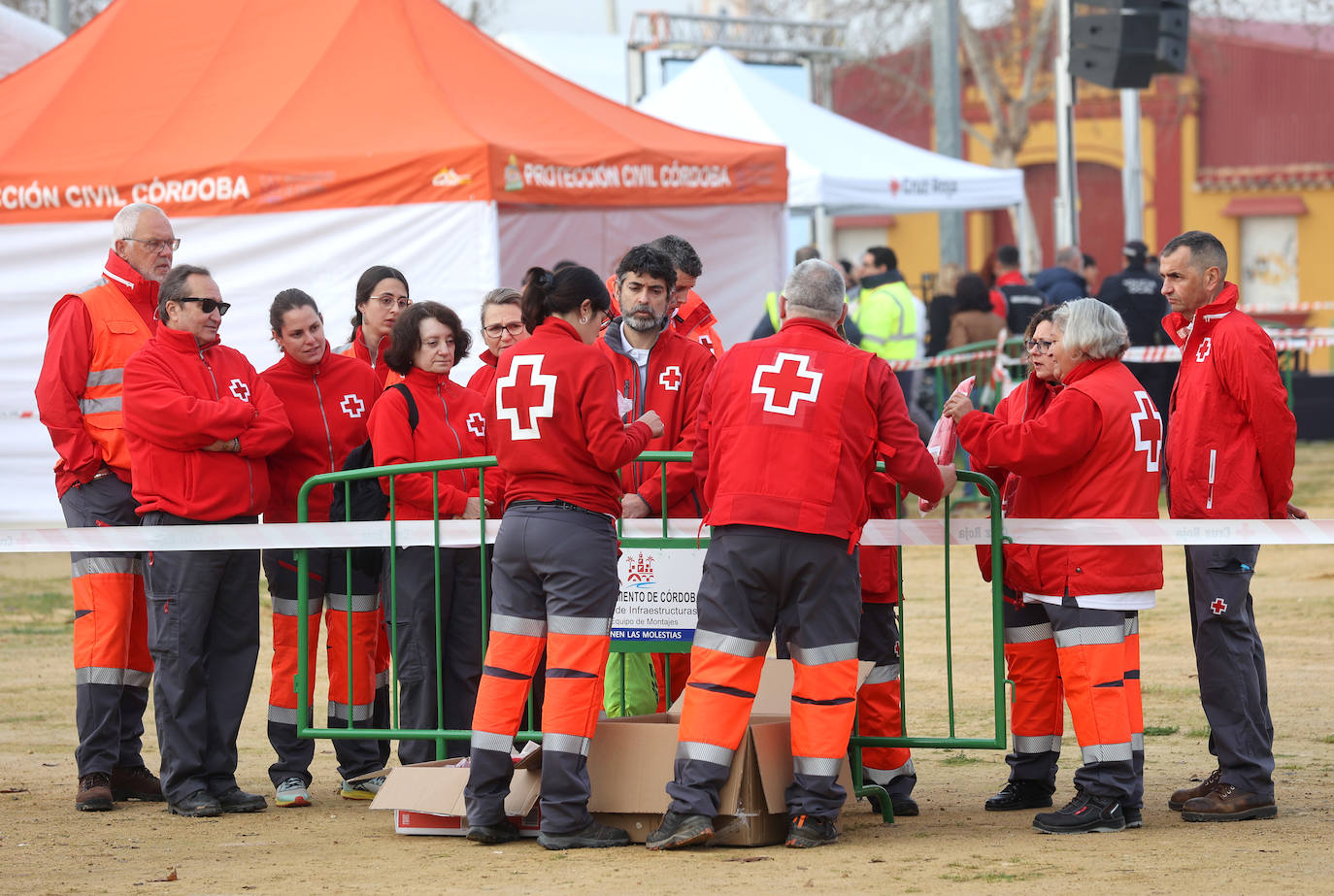 El simulacro de explosión en el recinto ferial de Córdoba, en imágenes