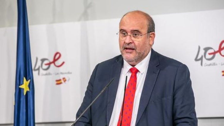 El PSOE ofrece al PP pactar ya un Estatuto  con más diputados, pero no aplicarlo en las elecciones de 2027