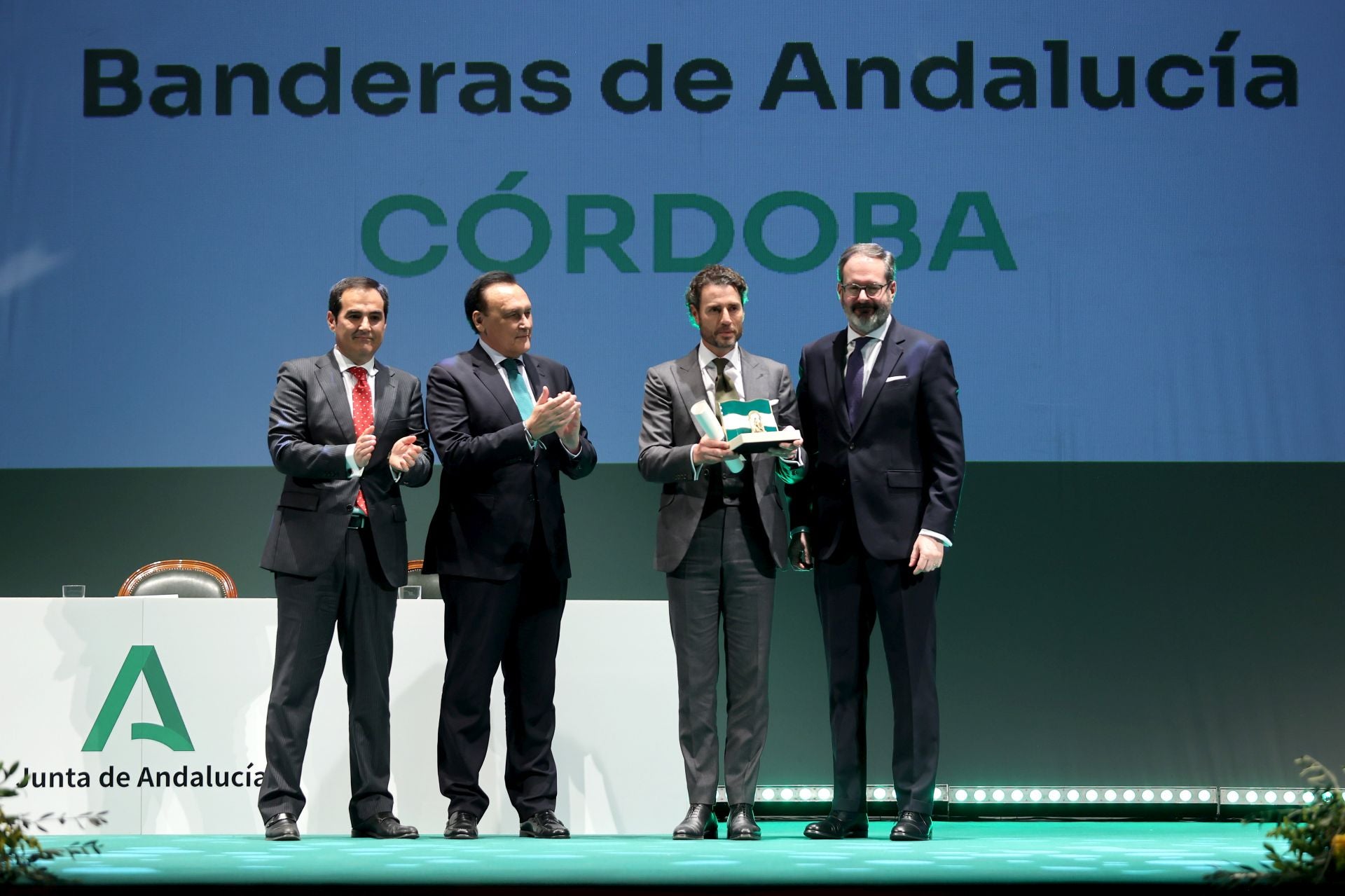 La entrega de las Banderas de Andalucía en Córdoba, en imágenes