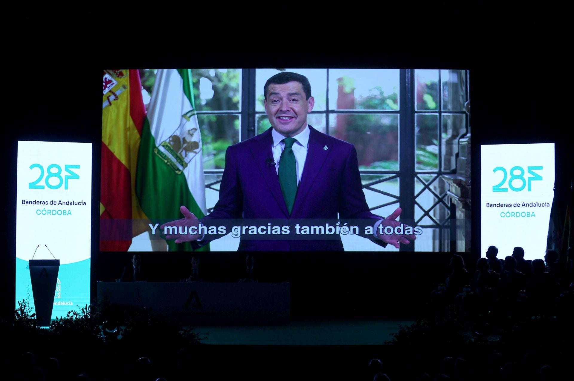 La entrega de las Banderas de Andalucía en Córdoba, en imágenes