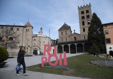 Vecinos de Ripoll: «Se preocuparon más por los terroristas que por las víctimas»