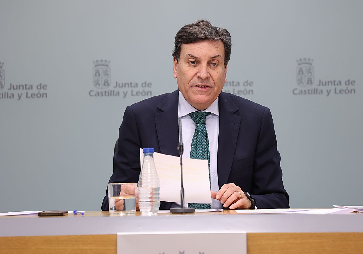 El consejero de Economía y portavoz de la Junta, Carlos Fernández Carriedo