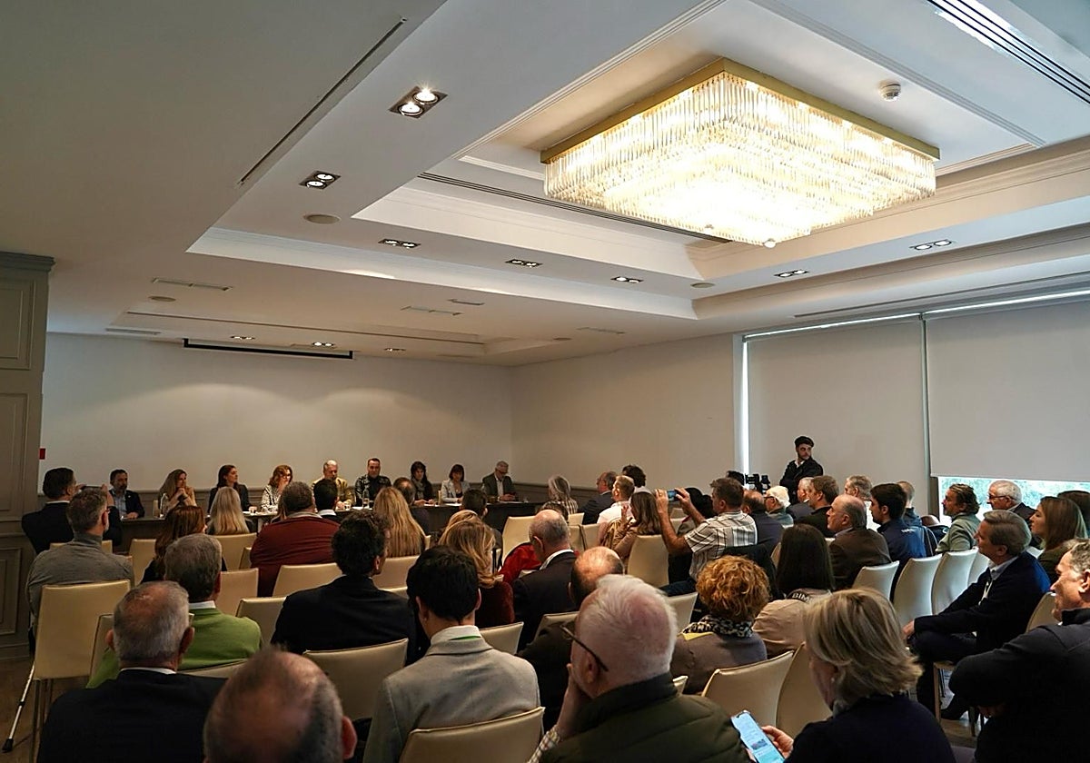 Cónclave de los críticos de Vox, celebrado este sábado en Madrid