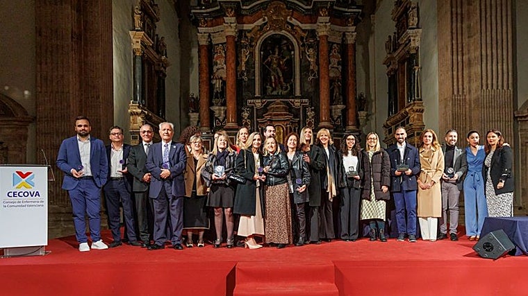 Imagen de todos los premiados por el CECOVA durante la gala celebrada este jueves