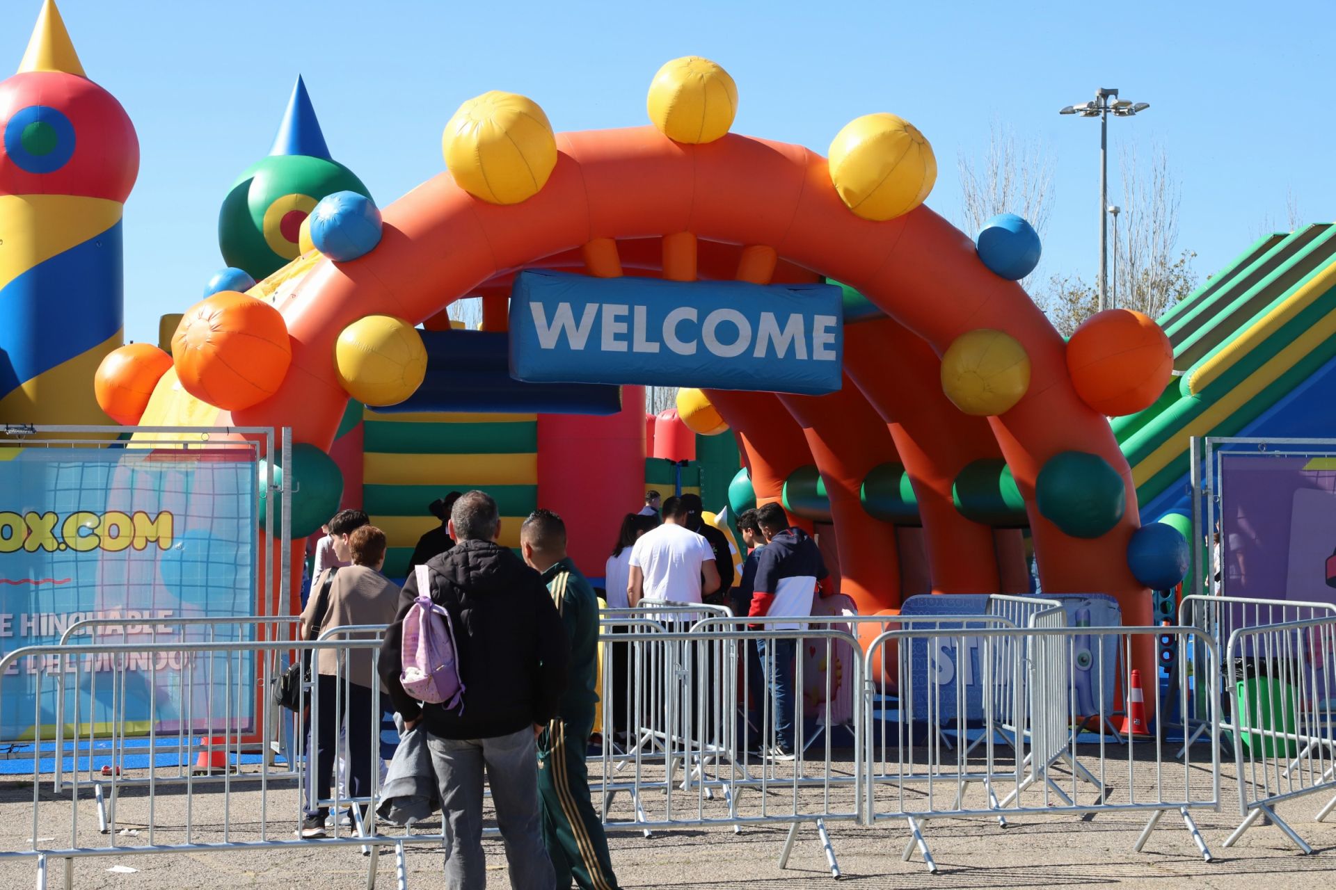 El parque hinchable más grande de Europa aterriza en Córdoba: diversión garantizada para los niños