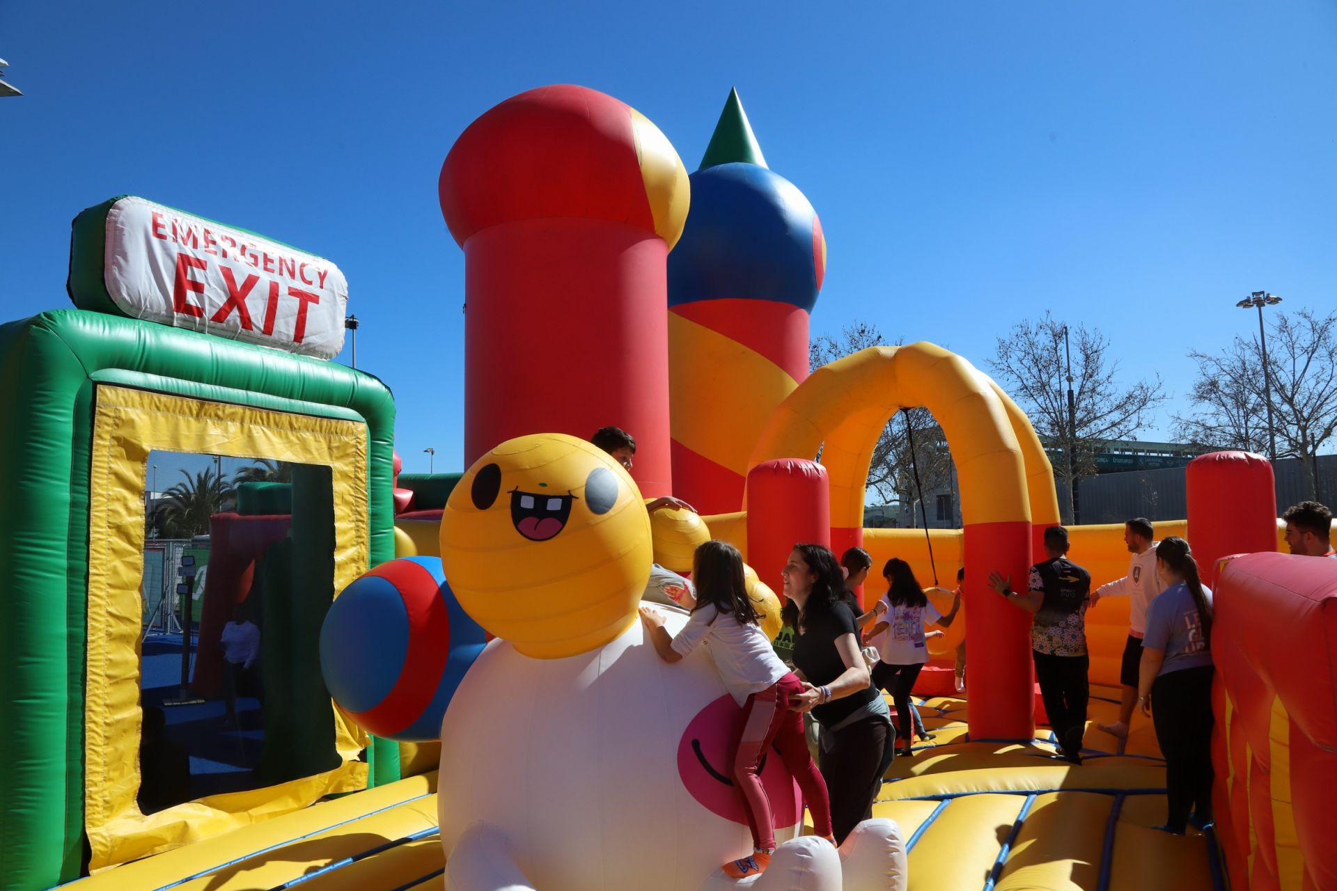 El parque hinchable más grande de Europa aterriza en Córdoba: diversión garantizada para los niños