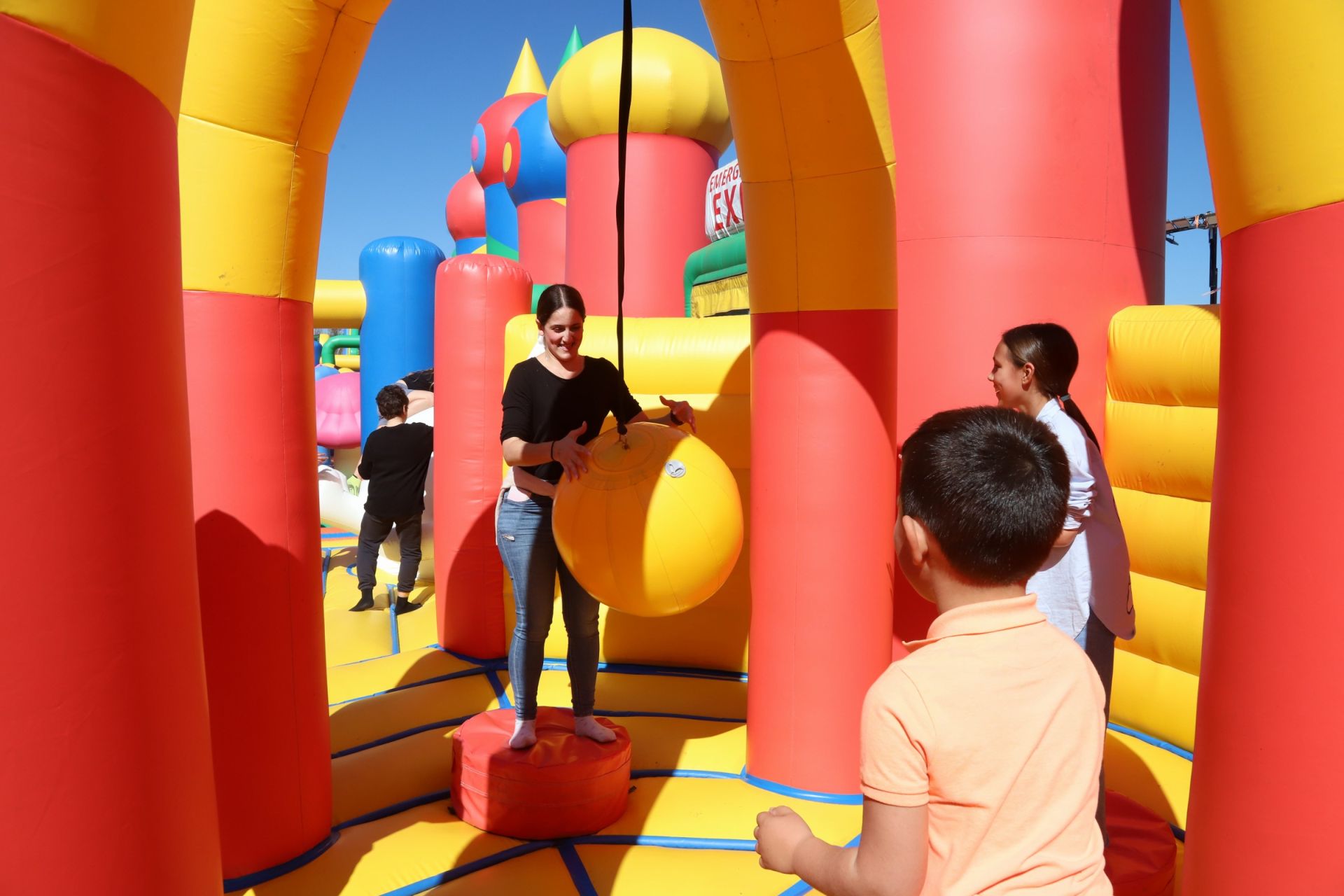 El parque hinchable más grande de Europa aterriza en Córdoba: diversión garantizada para los niños