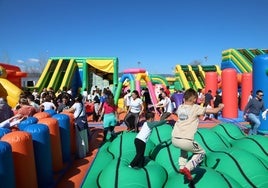 El parque hinchable más grande de Europa aterriza en Córdoba: diversión garantizada para los niños