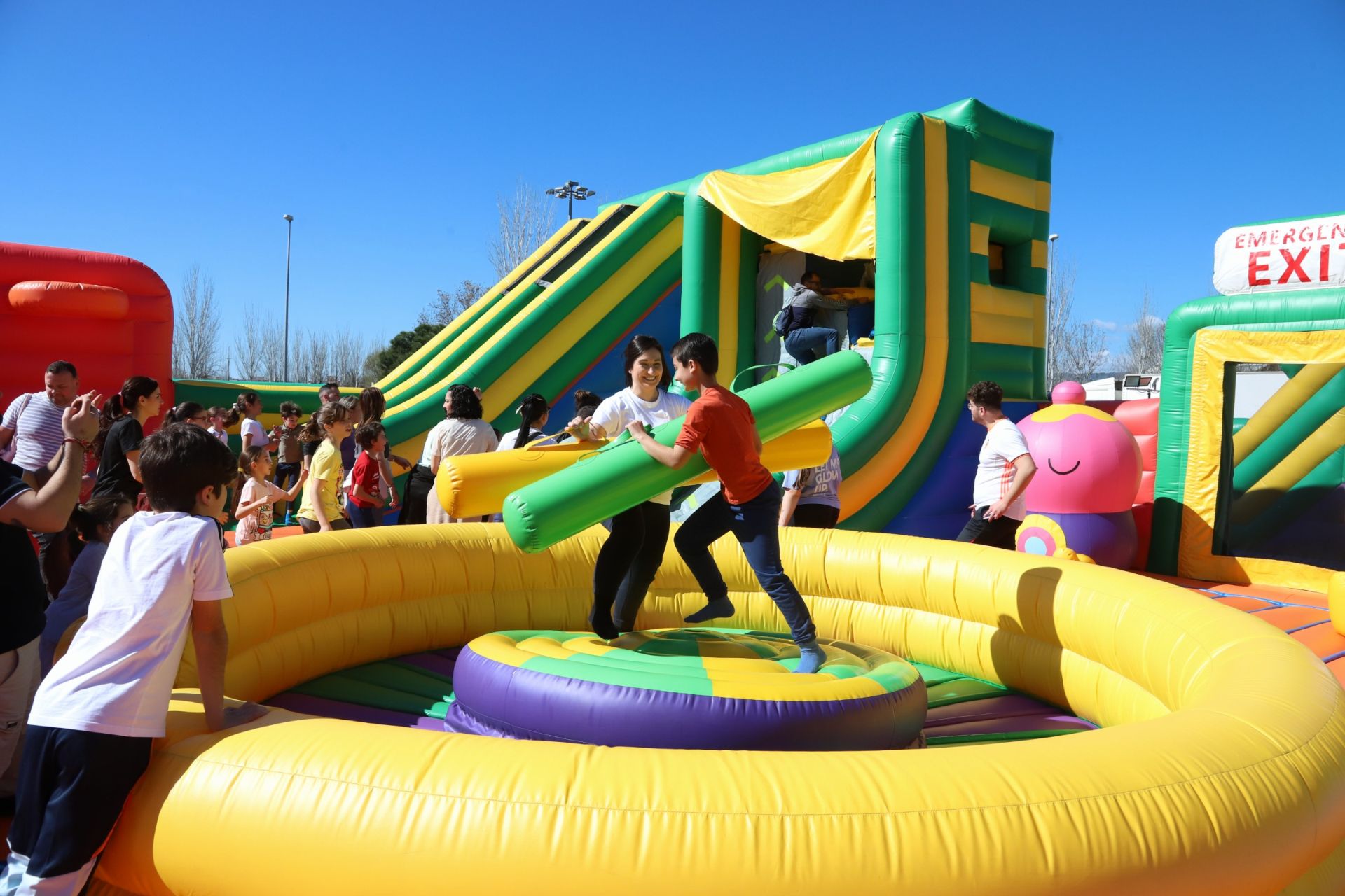 El parque hinchable más grande de Europa aterriza en Córdoba: diversión garantizada para los niños