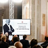 La Generalitat otorga su Medalla de Oro a título póstumo a Isak Andic