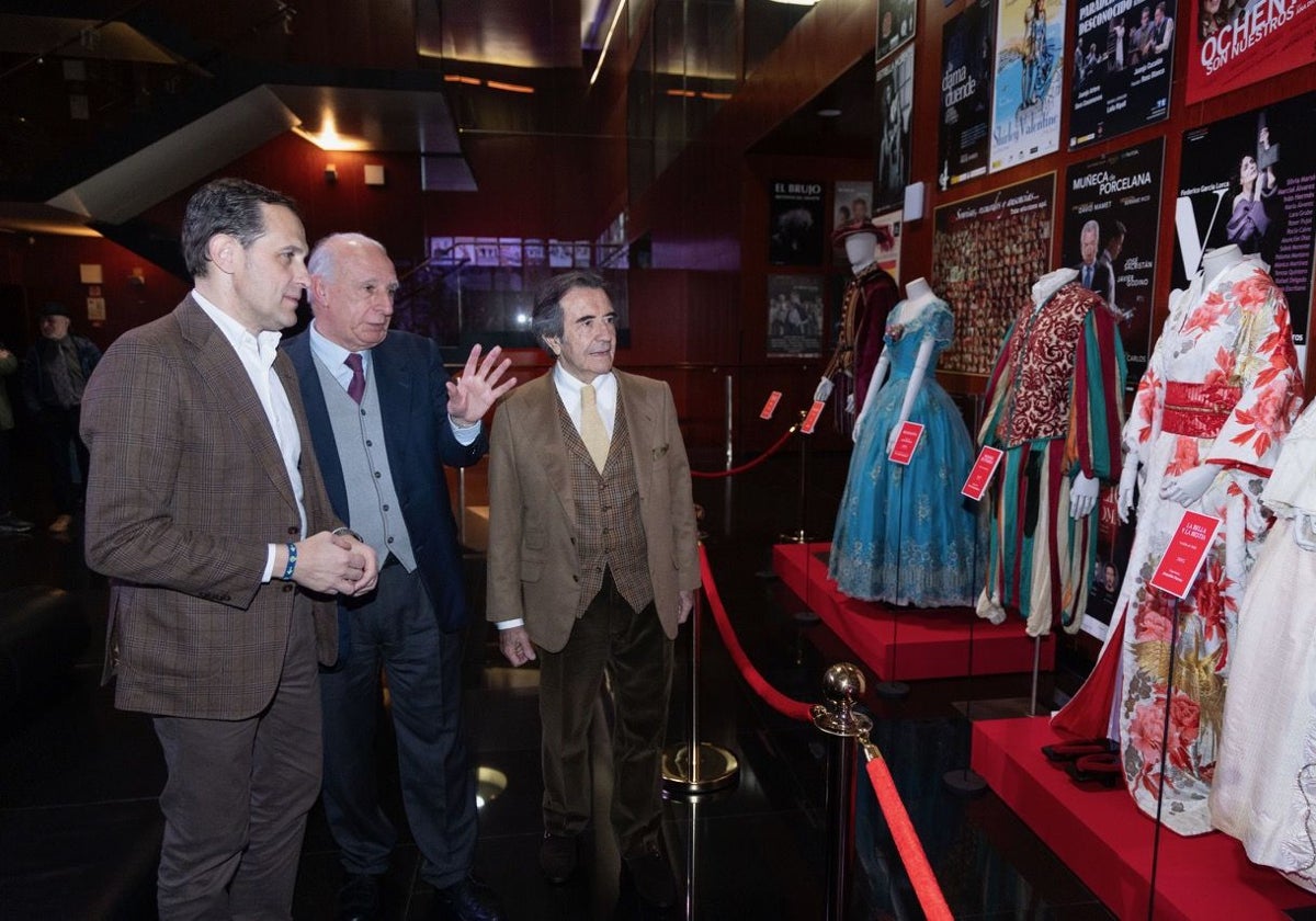 La exposición se podrá ver hasta el 9 de marzo en el vestíbulo del Teatro Zorrilla