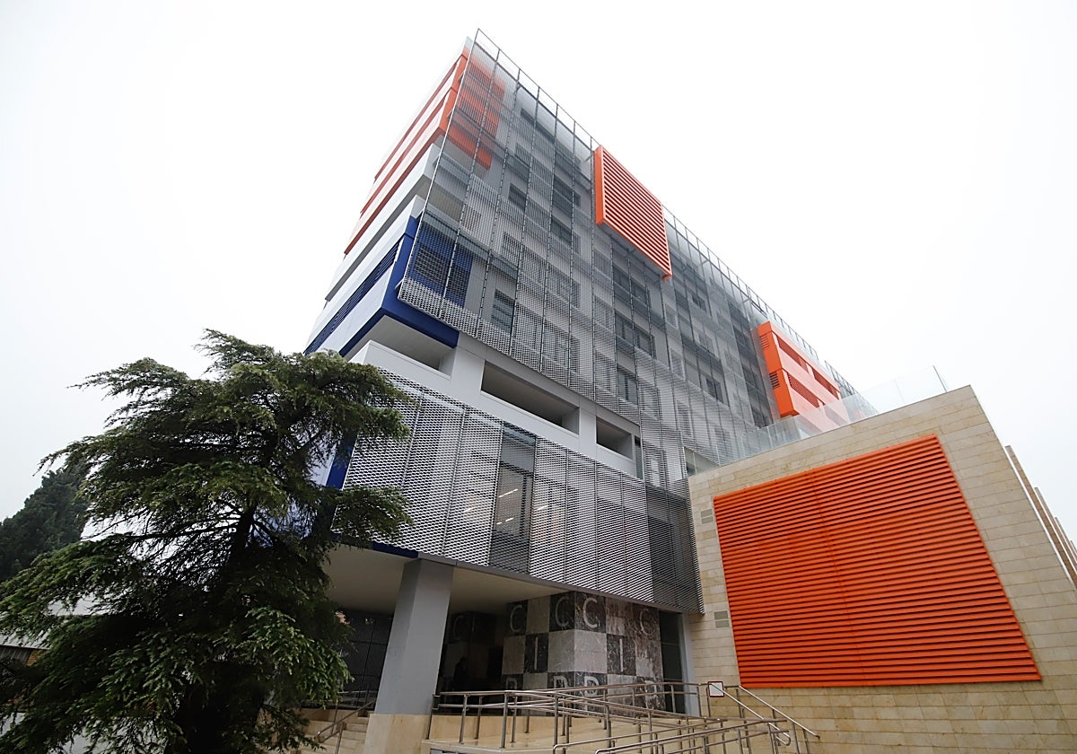 Edificio de La Normal que acoge la Escuela de Danza