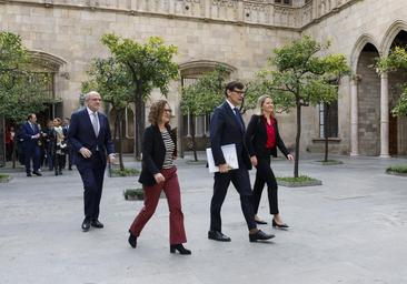 Los funcionarios municipales alertan de que la cesión a la Generalitat aumentará su indefensión