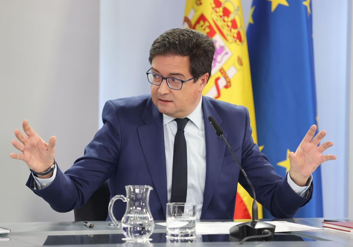 El ministro para la Transformación Digital y de la Función Pública, Óscar López, durante la rueda de prensa del Consejo de Ministros