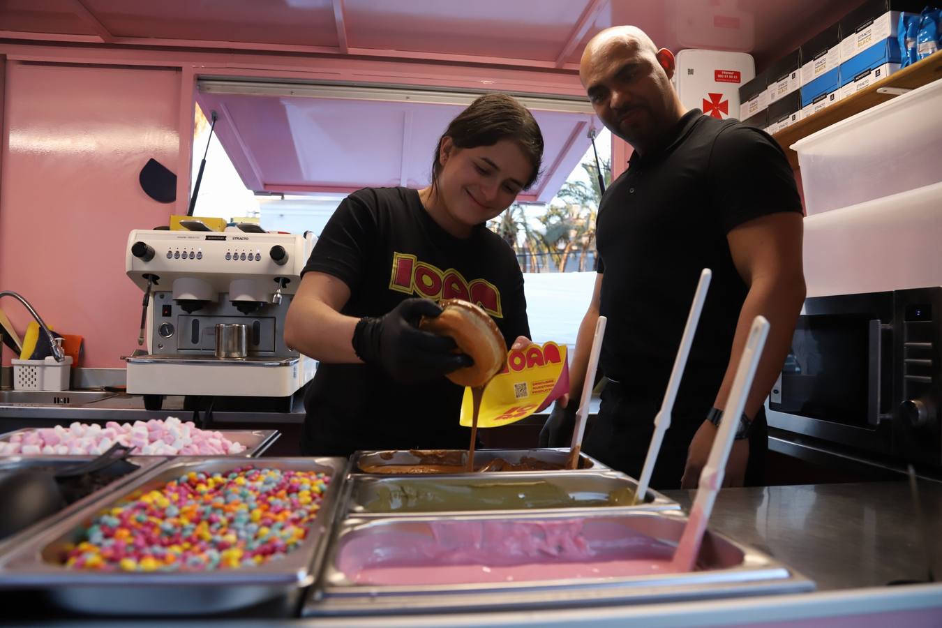 La esperada inauguración de The Champions Burger Córdoba, en imágenes