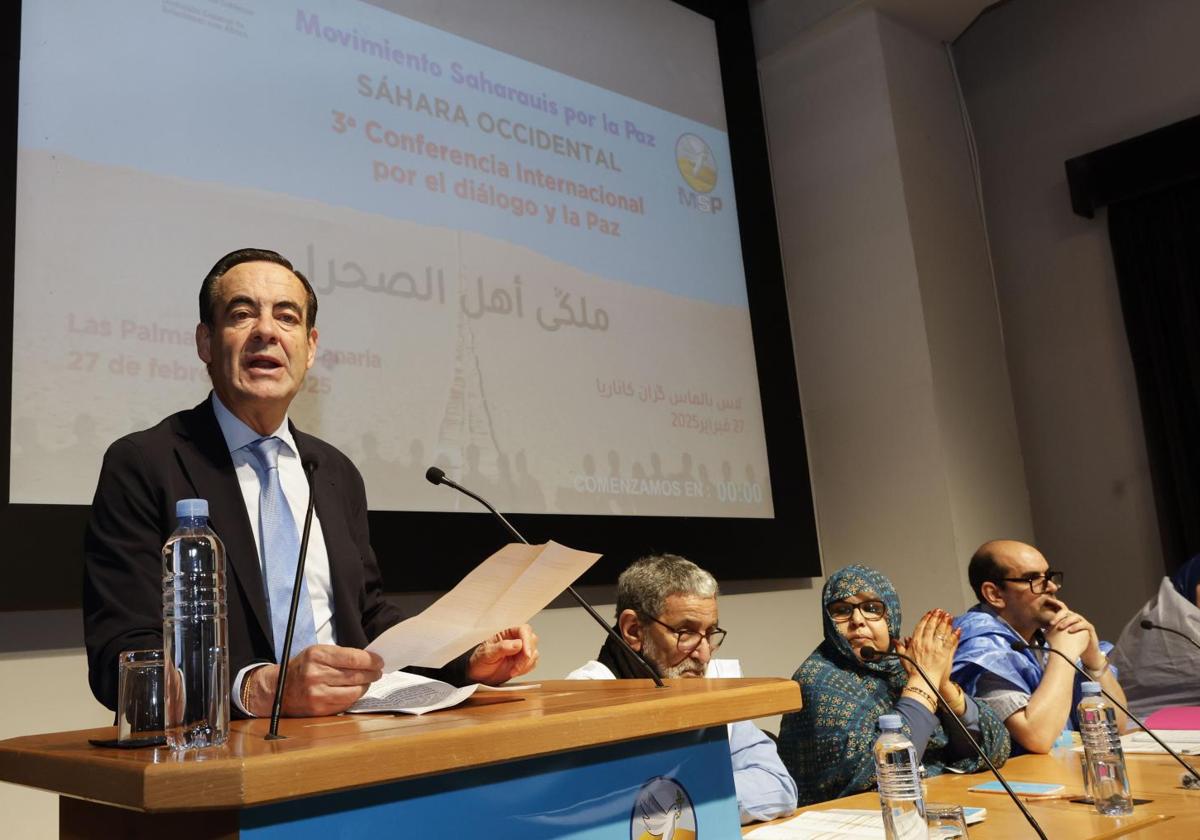 El exministro José Bono participa en la 'Conferencia Internacional para el diálogo y la paz en el Sahara Occidental', foro convocado por el Movimiento saharaui por la Paz