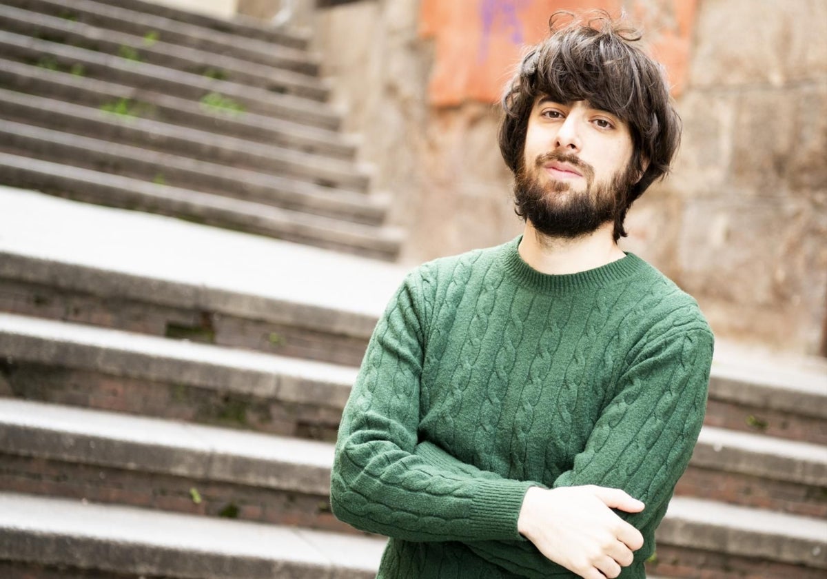 El escritor ubetense David Uclés en el centro de Madrid