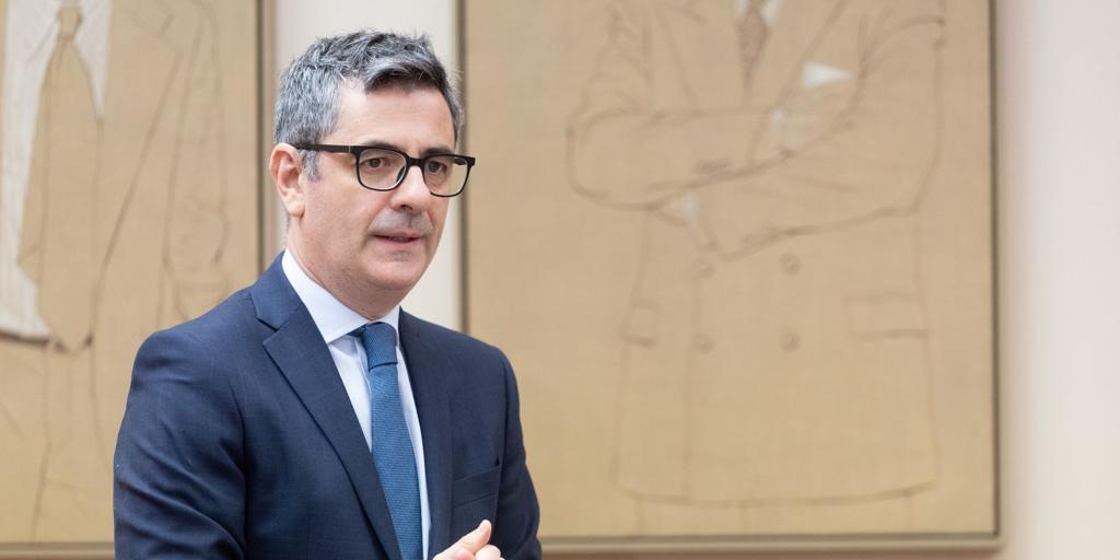 El Gobierno desmiente a Junts sobre el catalán para inmigrantes: «No hay ningún requisito en referencia a la lengua»