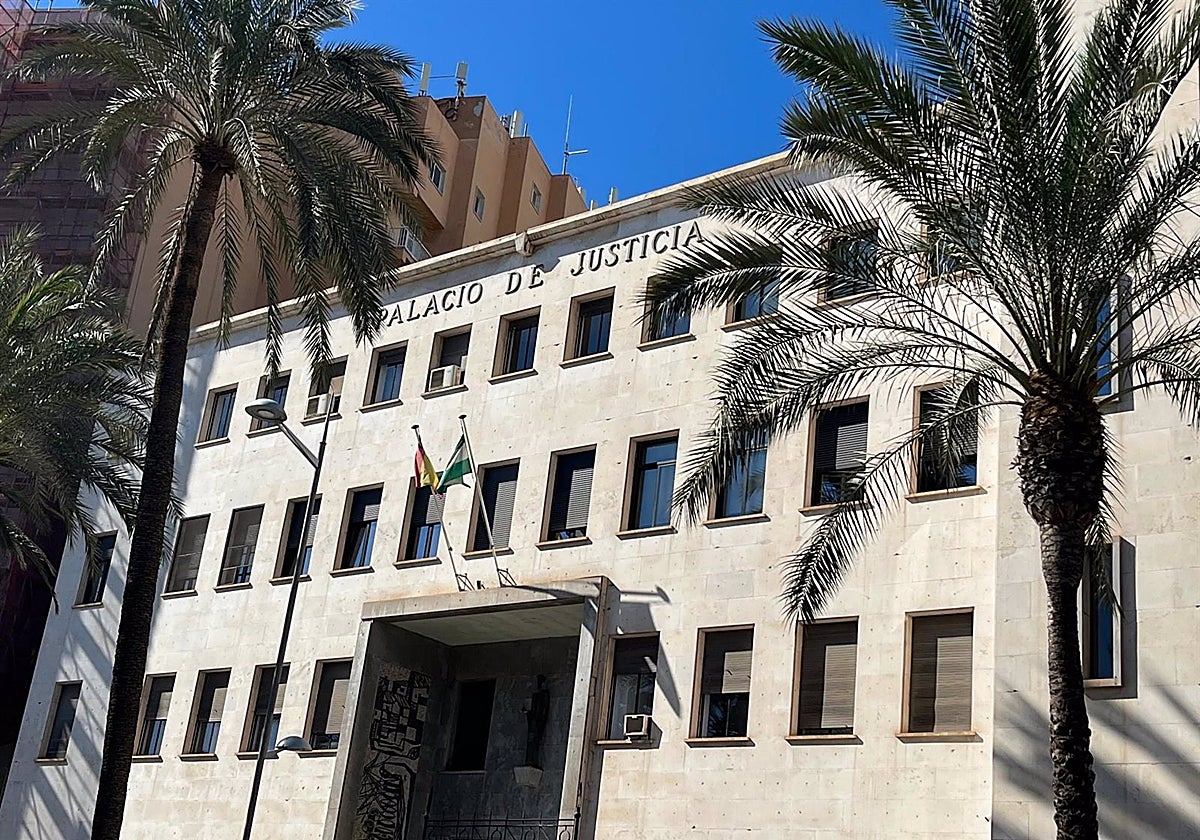 Edificio de la Audiencia Provincial de Almería