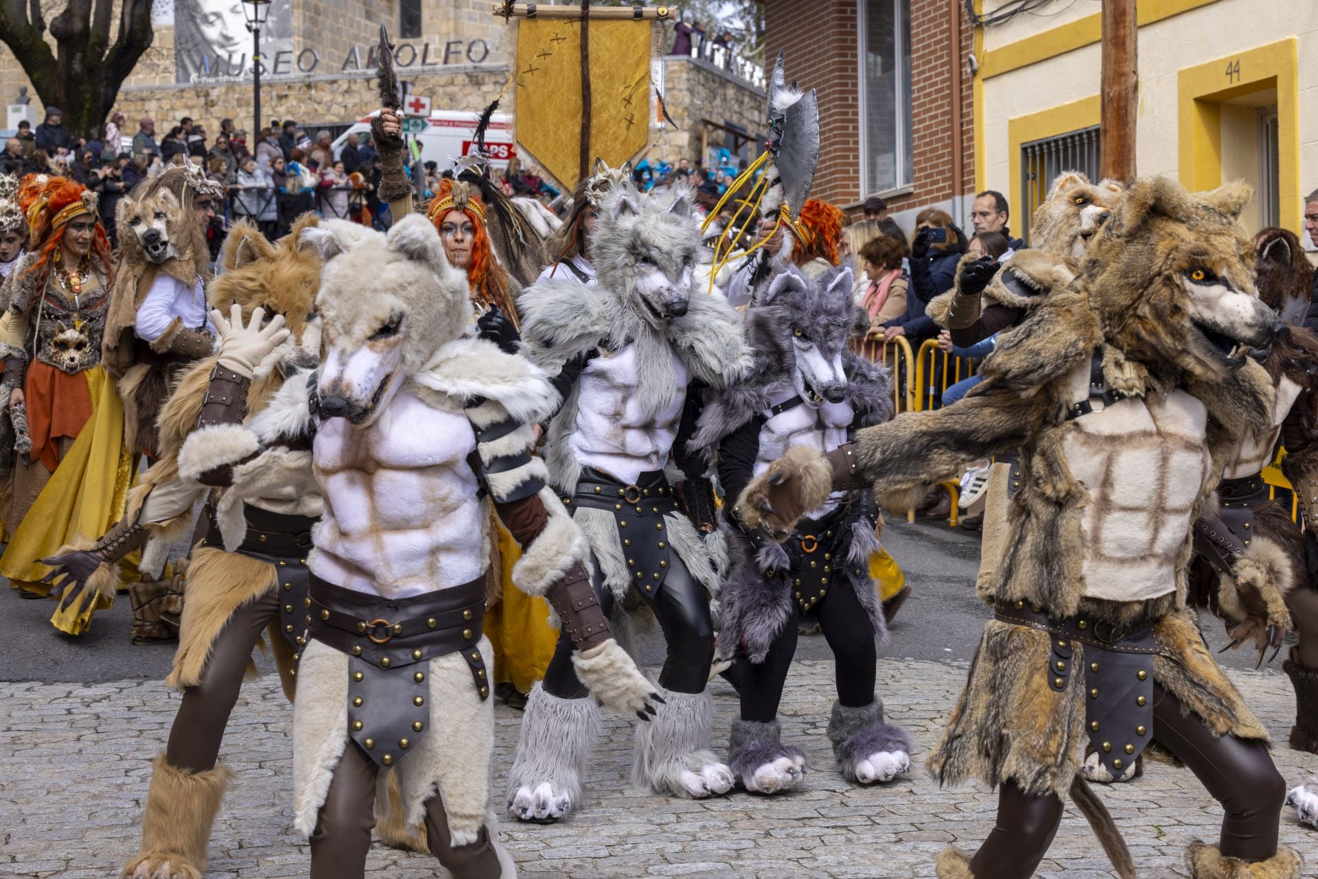 Carnaval de Cebreros: los disfraces se adueñan del Domingo de Piñata