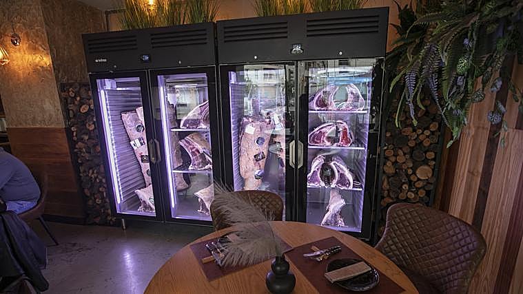 Nueva imagen del renovado Raza y Dehesa