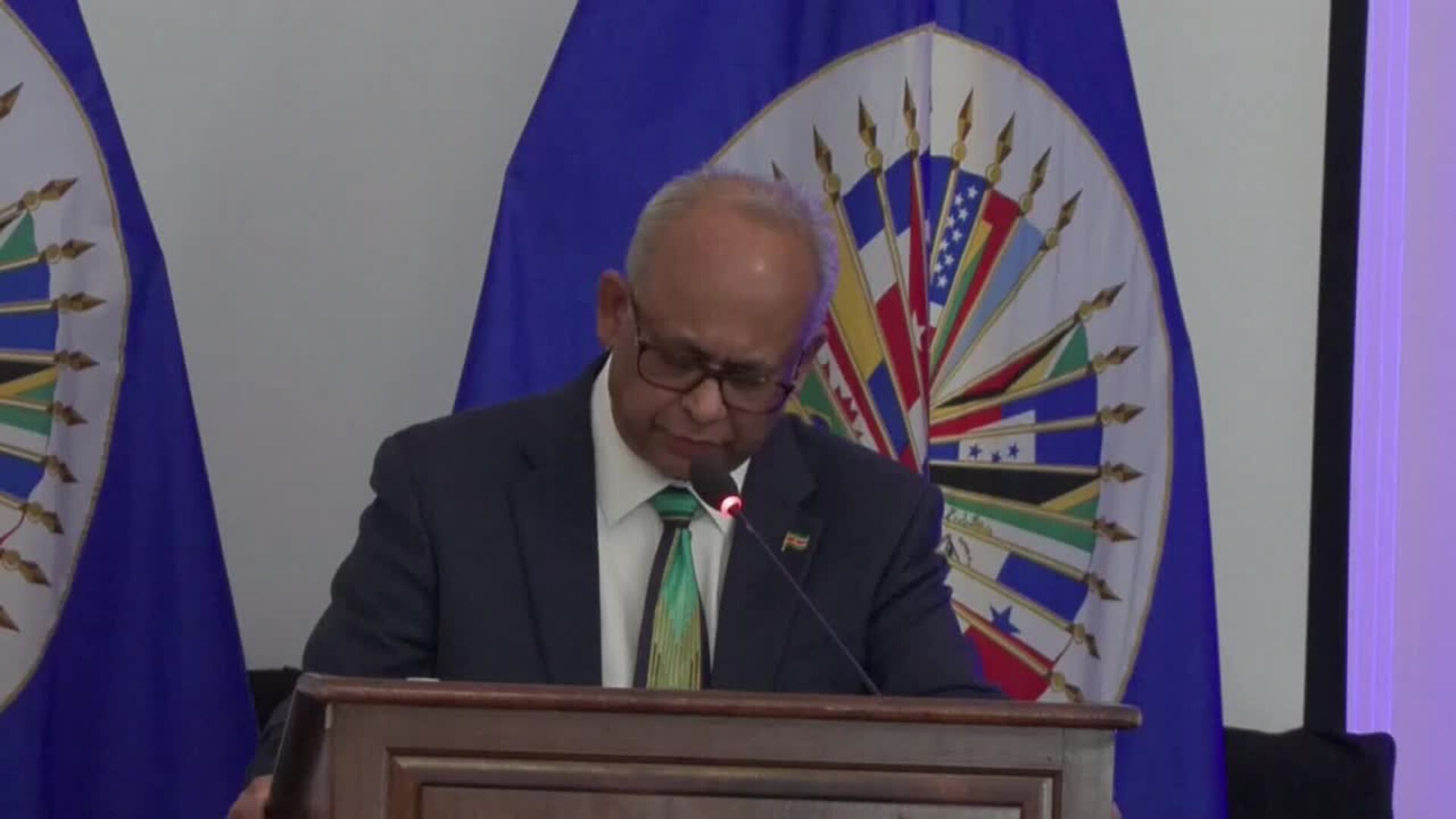 Albert Ramdin, de Surinam, asume liderazgo en la OEA con respaldo unánime de Latinoamérica