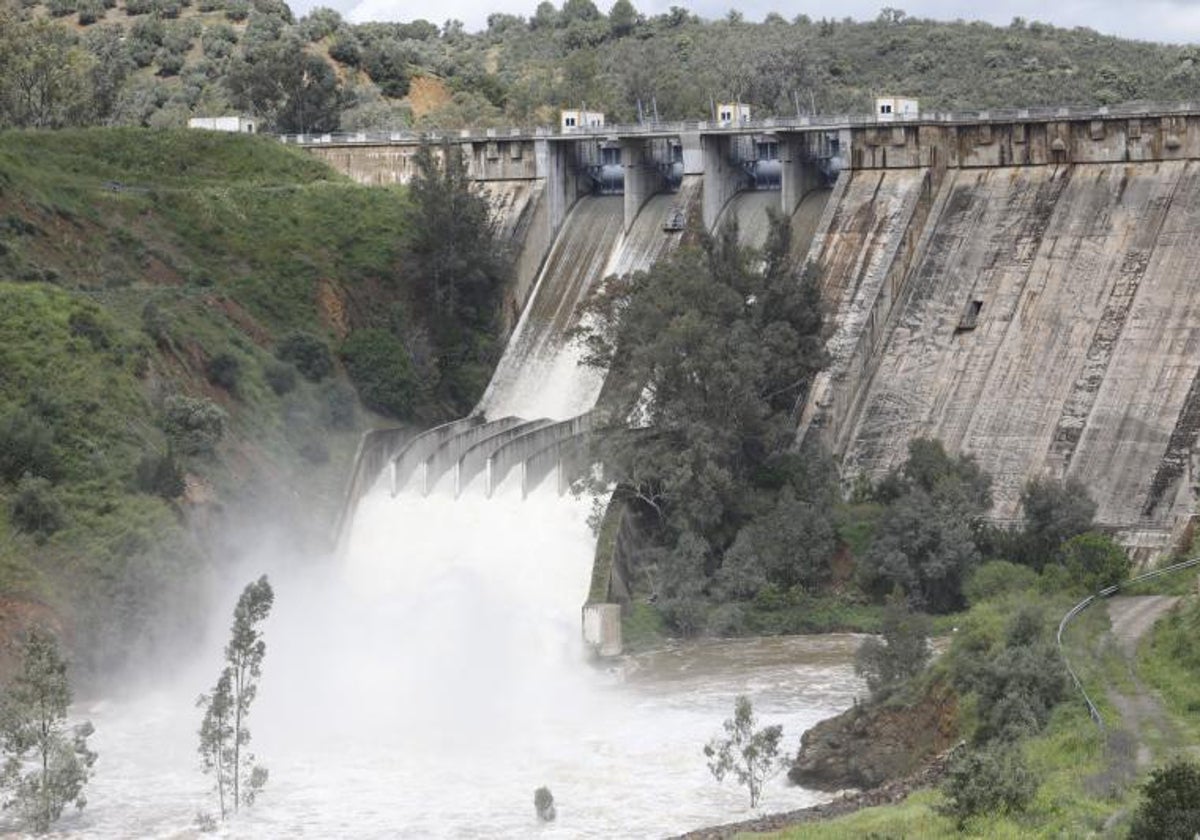 Aguas de la Presa de Guadalmellato