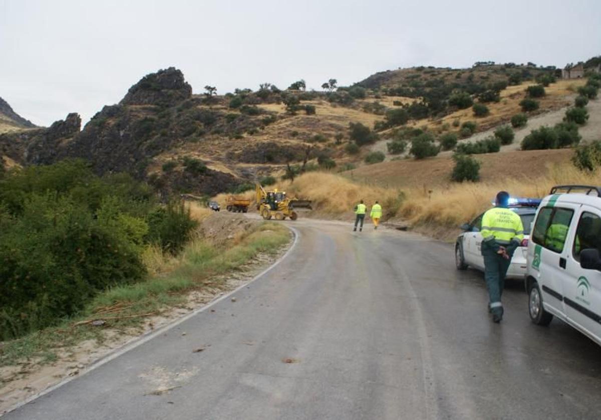 Imagen de archivo de una carretera anegada por la lluvia