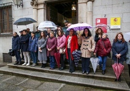 Minuto de silencio en Toledo por las dos últimas víctimas de violencia de género