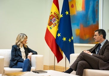 Sánchez y Yolanda Díaz, durante su reunión de este martes en La Moncloa