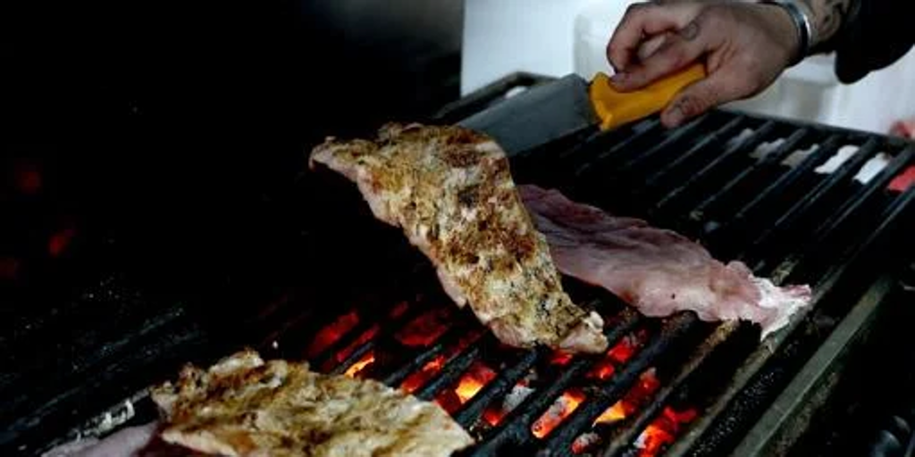 Solo hay de un tipo y no tiene carta: los bocadillos gigantes de Córdoba que tienes que comer con hambre