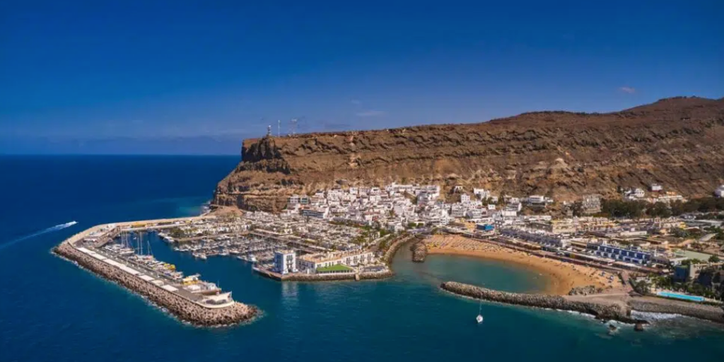 El TSJC suspende la tasa turística de Mogán (Gran Canaria)