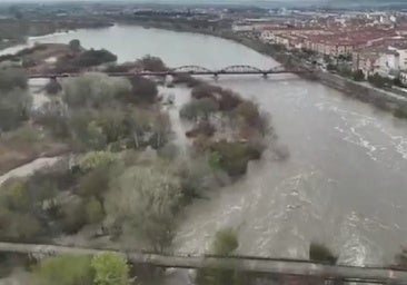 El vídeo de la crecida del Tajo a su paso por Talavera, a vista de dron