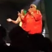 King África en un momento de la actuación que realizó en Montoro por Carnaval
