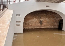 Desalojan laboratorios en el campus de la Fábrica de Armas por riesgo de inundación