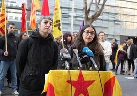 Tres detenidos por la protesta de la CUP contra una carpa de Aliança que acabó con un herido