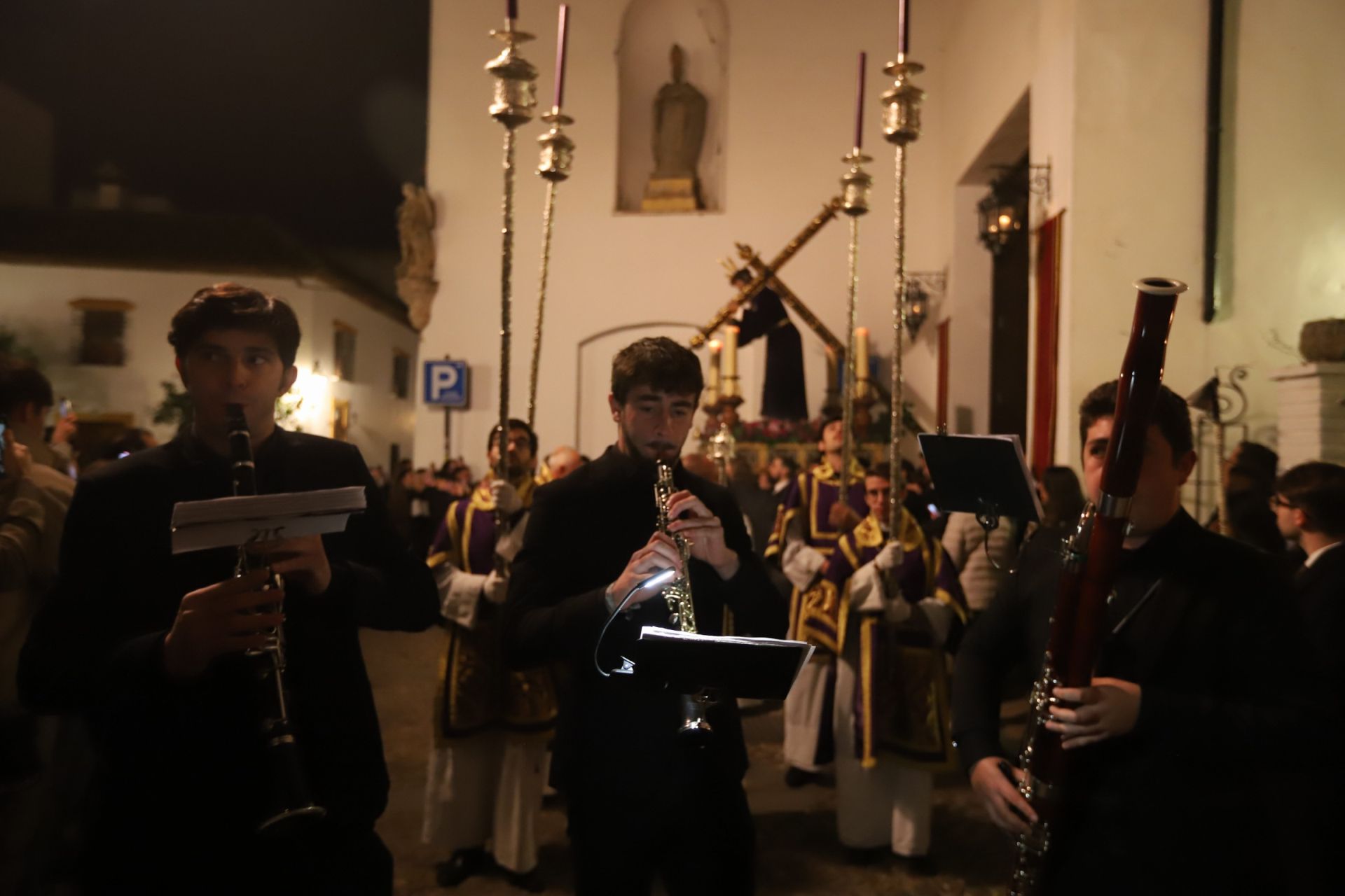 El vía crucis de Jesús de la rPasión en el Alcázar Viejo de Córdoba, en imágenes