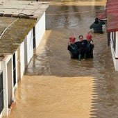 Rescate de una vecina de Doña Ana en Cártama